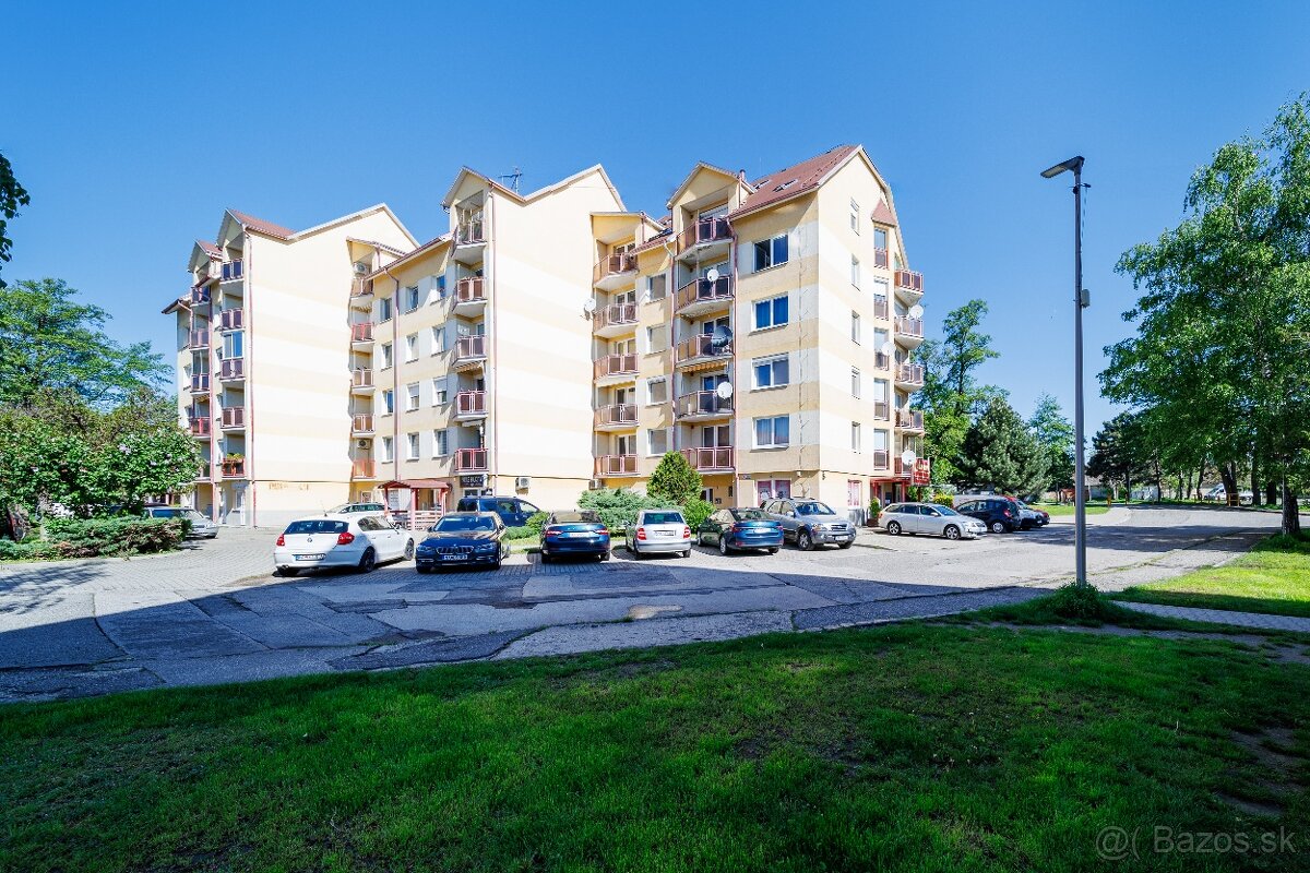 PRIPRAVUJEM DO PONUKY, 3-IZB. BYT 93M2, DVA BALKÓNY, STUPAVA