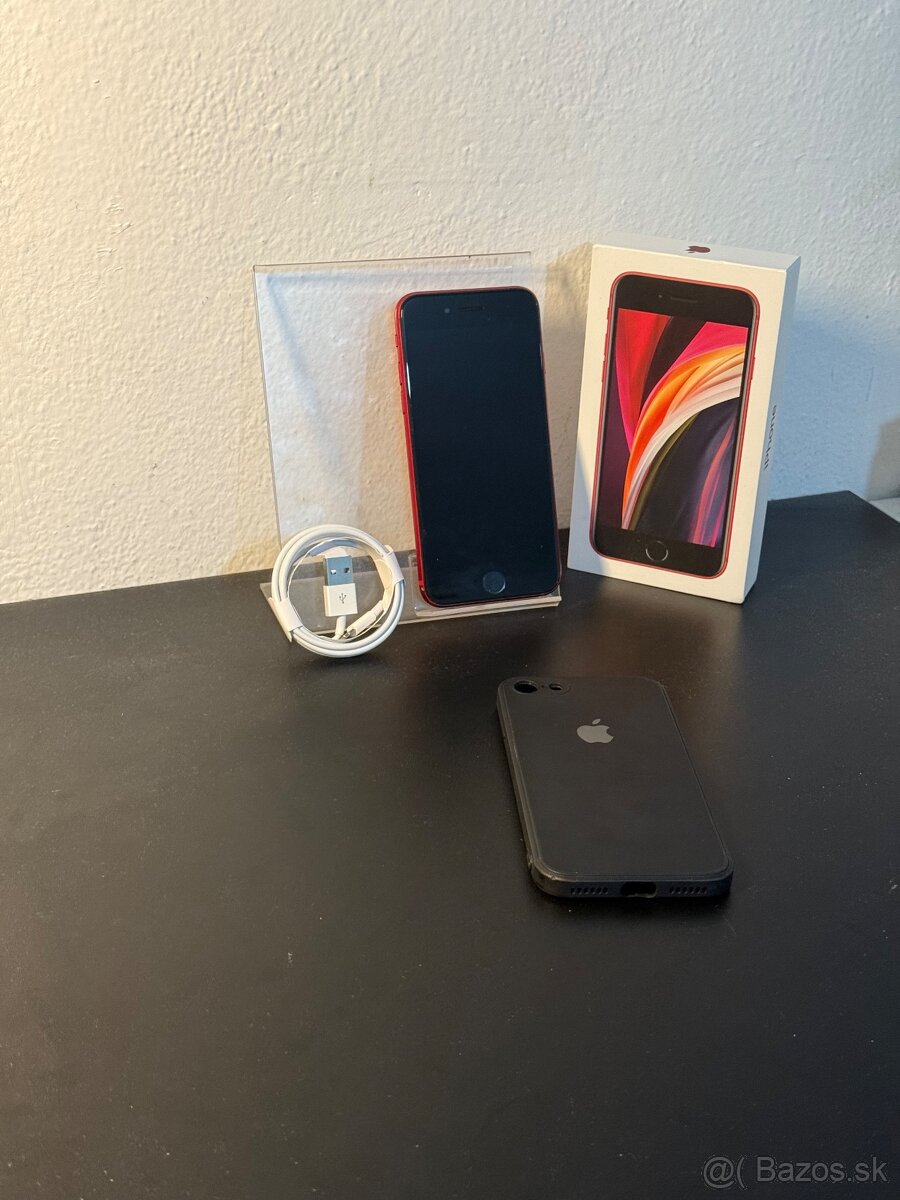 Predám Apple iPhone SE 2020 64GB RED Stav Nového telefónu