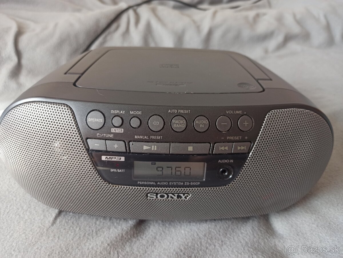 Sony rádio a CD prehrávač