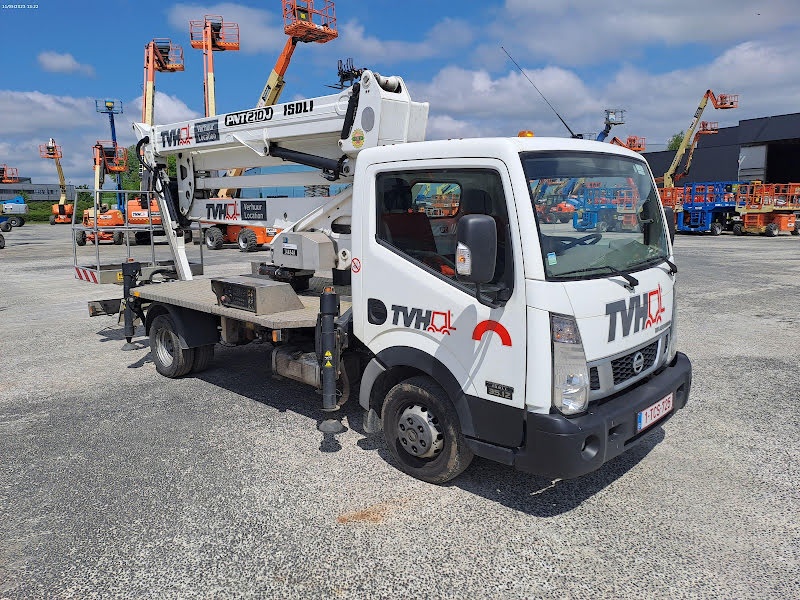 Predám autoplošinu,, ISOLI 210 J/ NISSAN CABSTAR ,