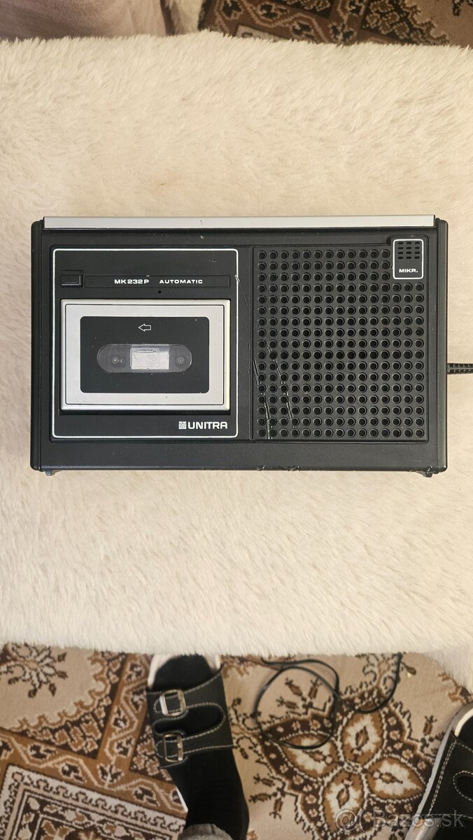 Starozitny magnetofón Unitra