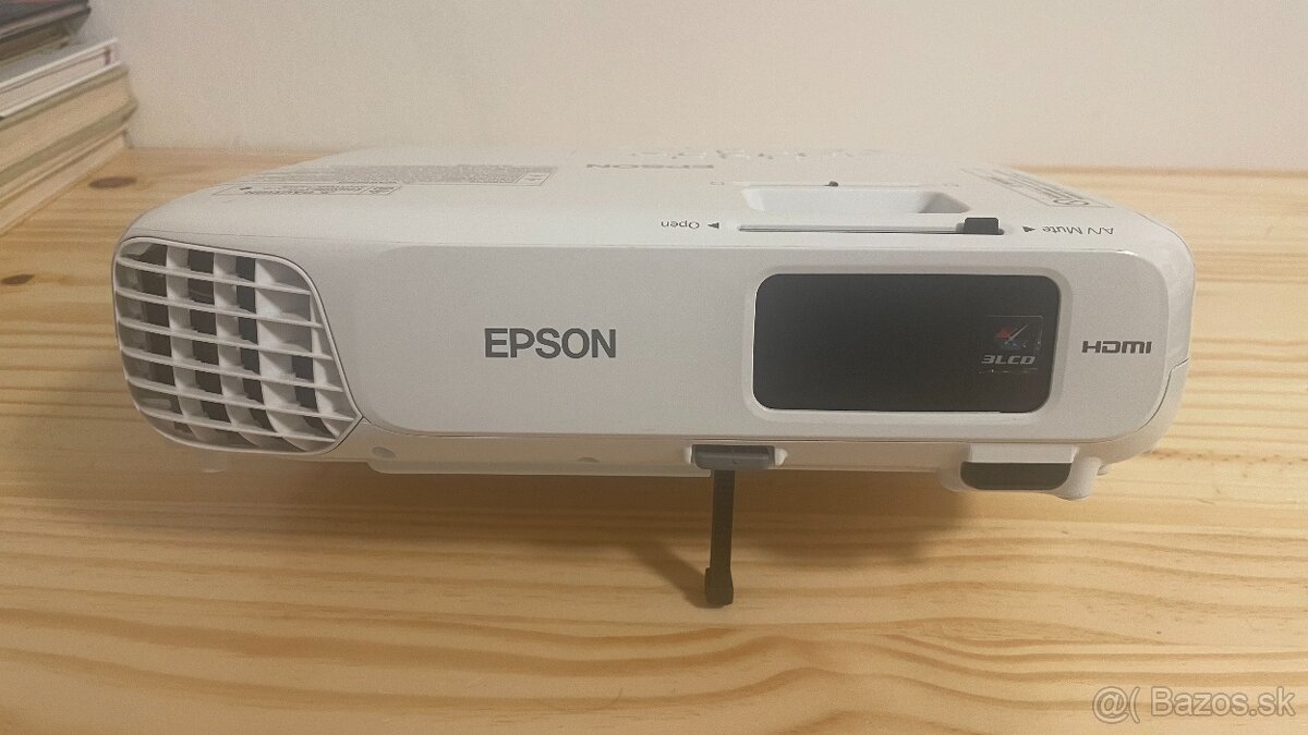 Epson EB S-18
