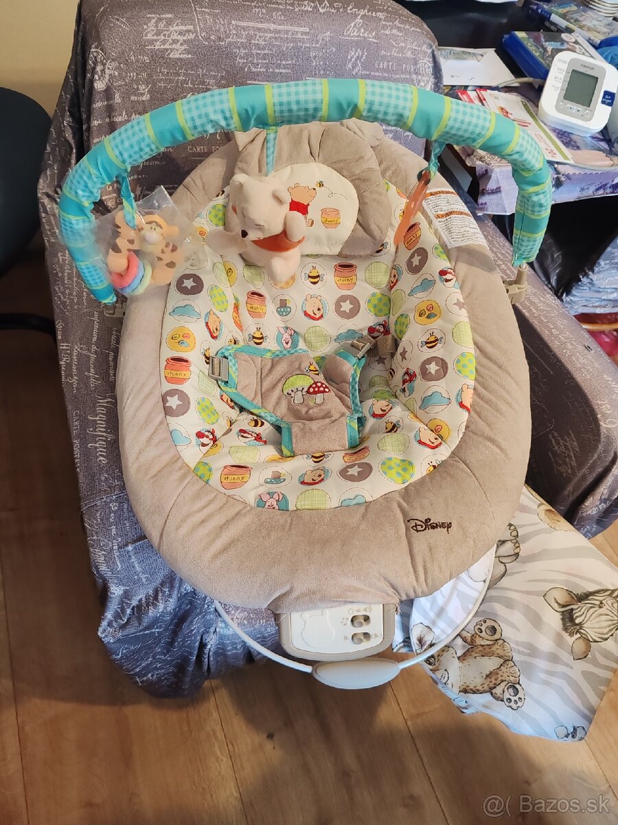 Bright Starts ležadlo vibrujúce s melódiou