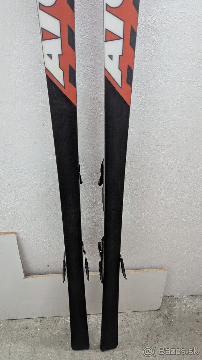 Lyže Atomic 180cm