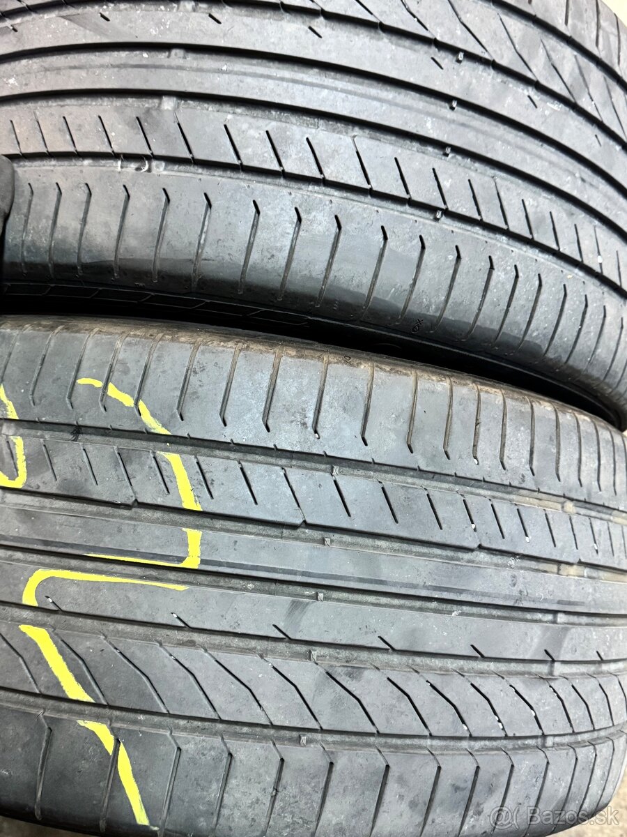 275/35R20