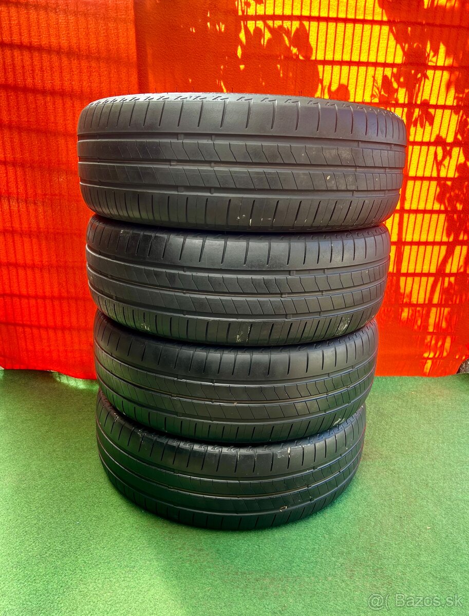 215/45 r20 letné Bridgestone 95 T