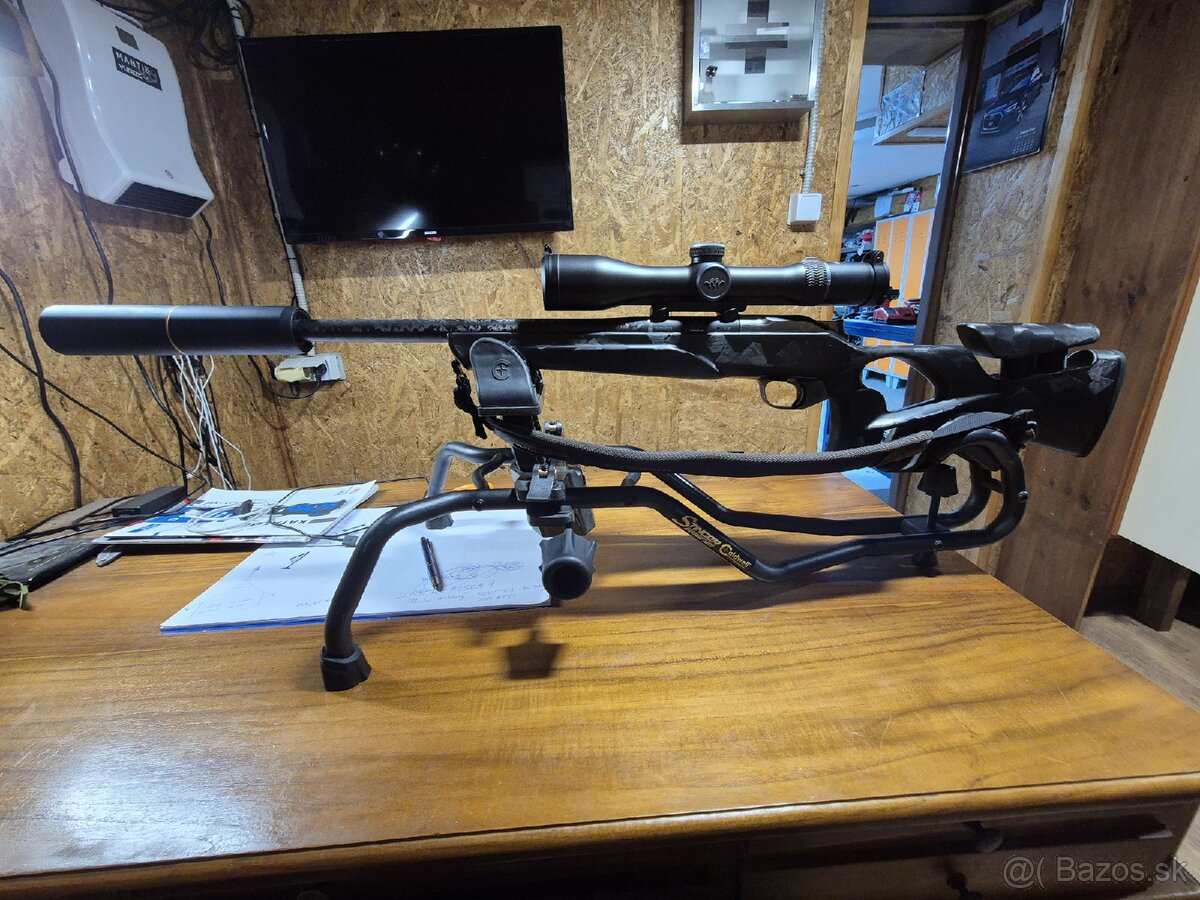 Blaser R8