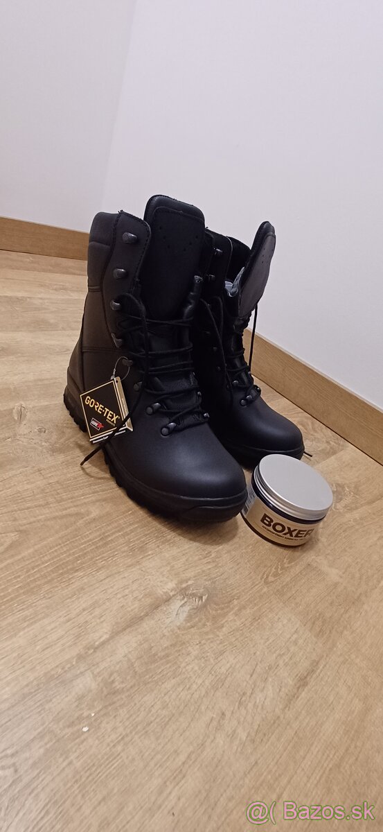 Kanady GORETEX č. 42 / 28 / 270