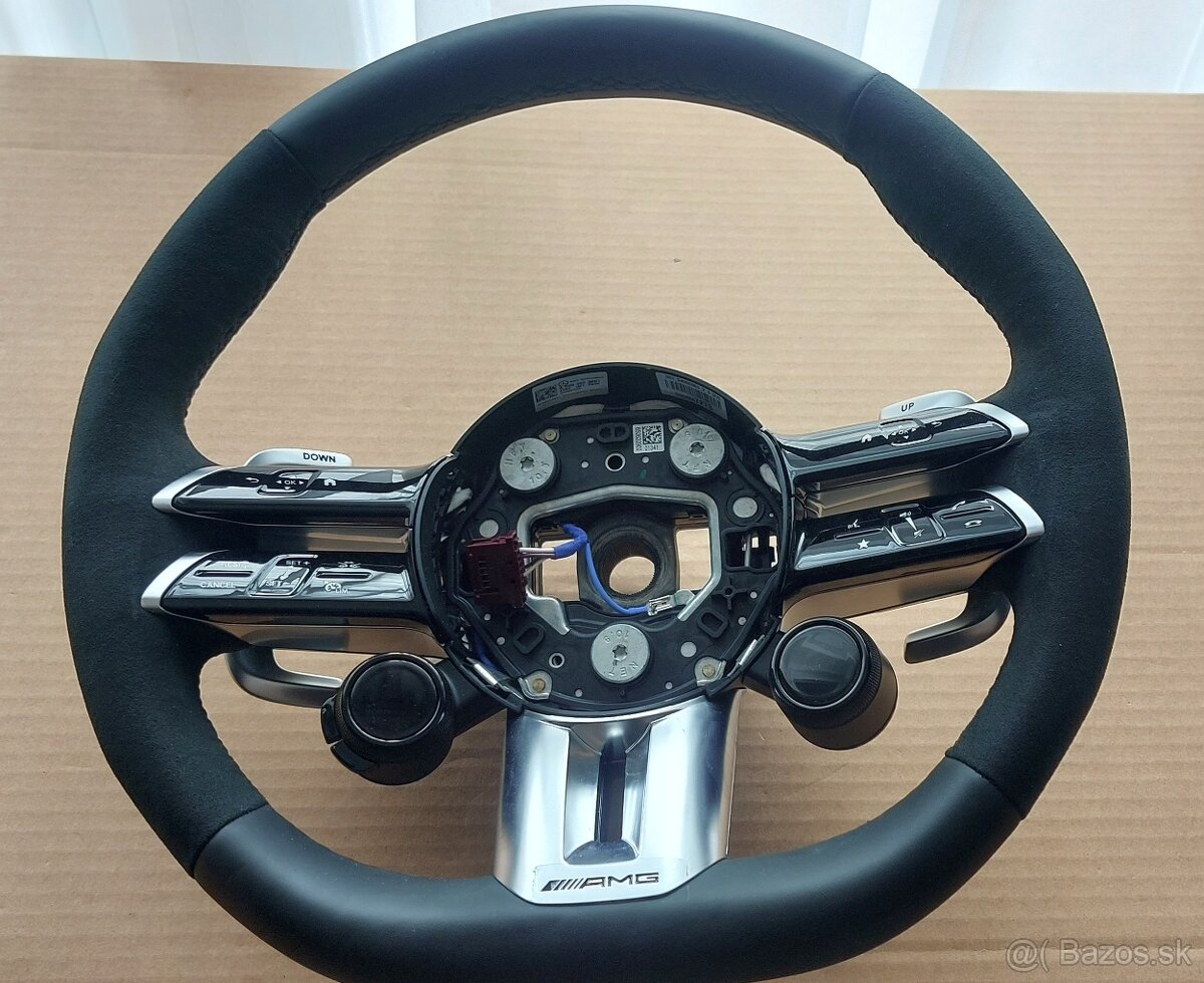 Volant Merdcedes AMG