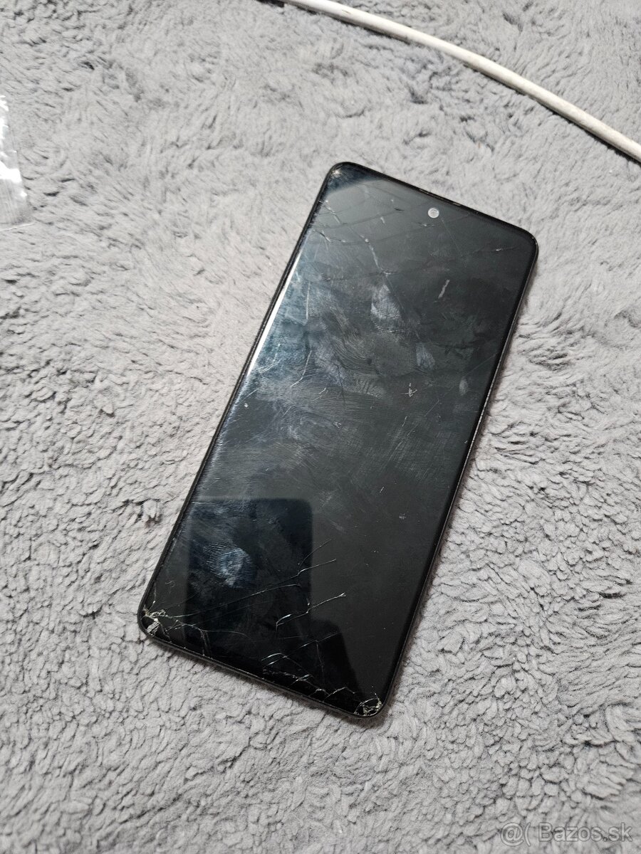 Samsung galaxy a51..poškodený displej ne funguje