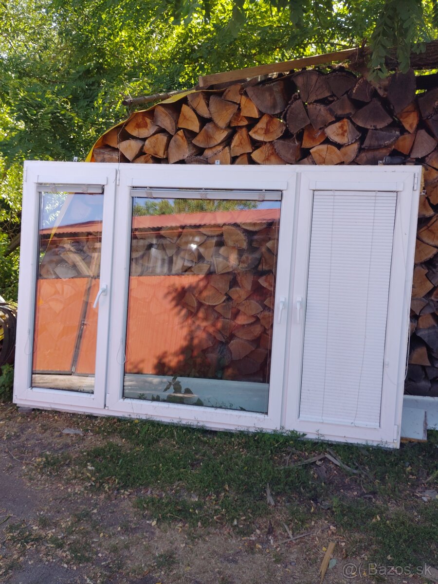 Plastové okno