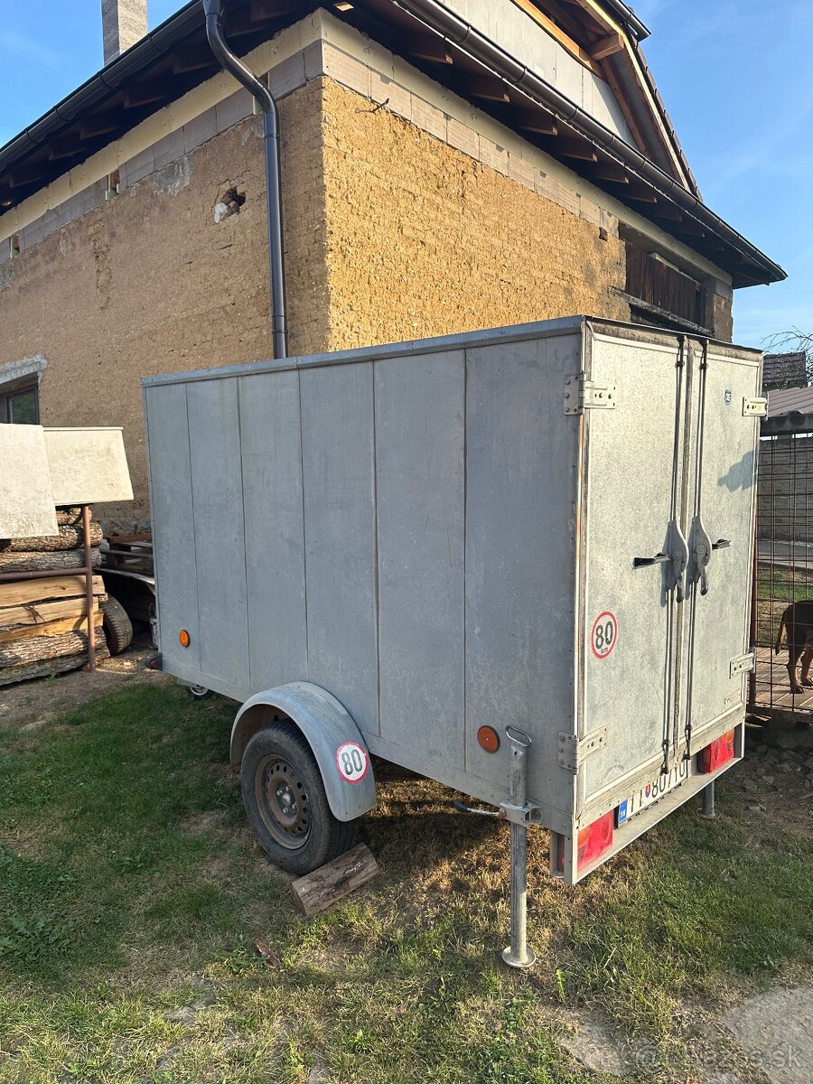 Skriňový vozík 250x123x140