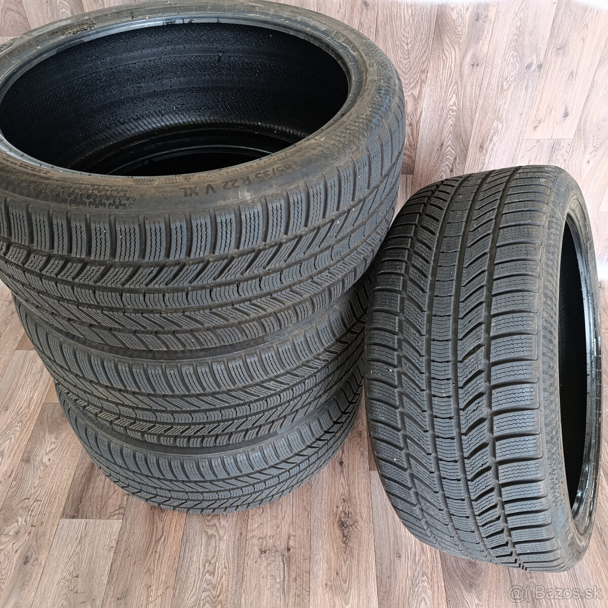285/35 R22 106V XL zimní pneu Continental