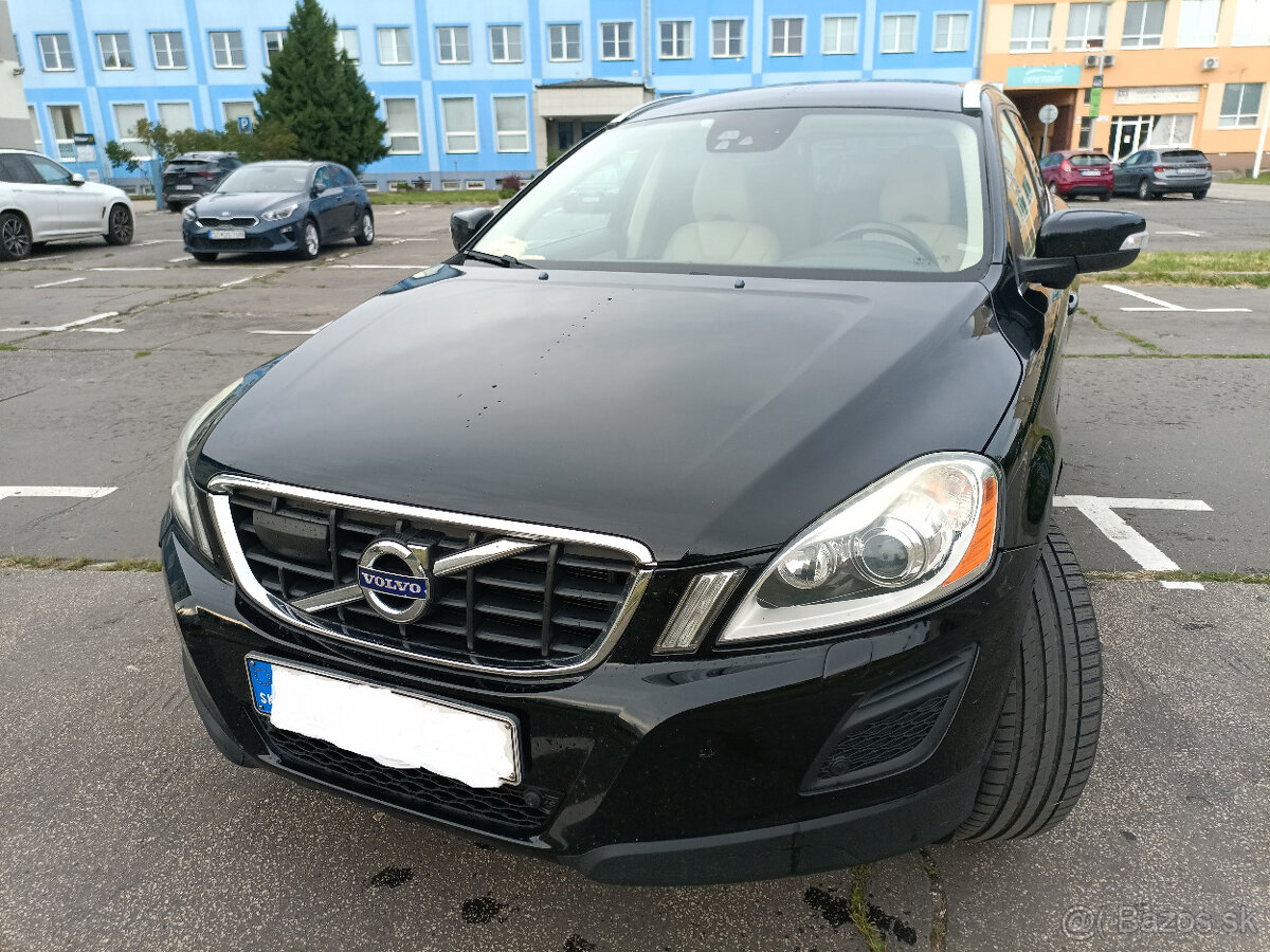 Volvo XC60 D4 AWD Summum Geartronic