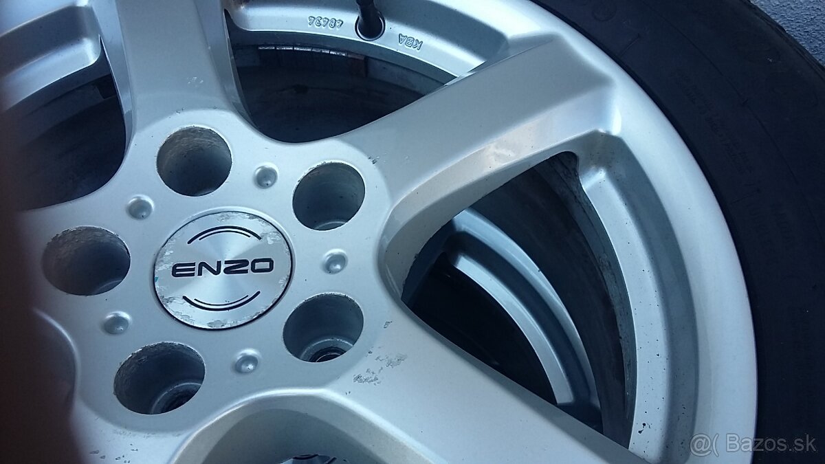 225/65R17 zimné GOODYEAR na hliníkových diskoch