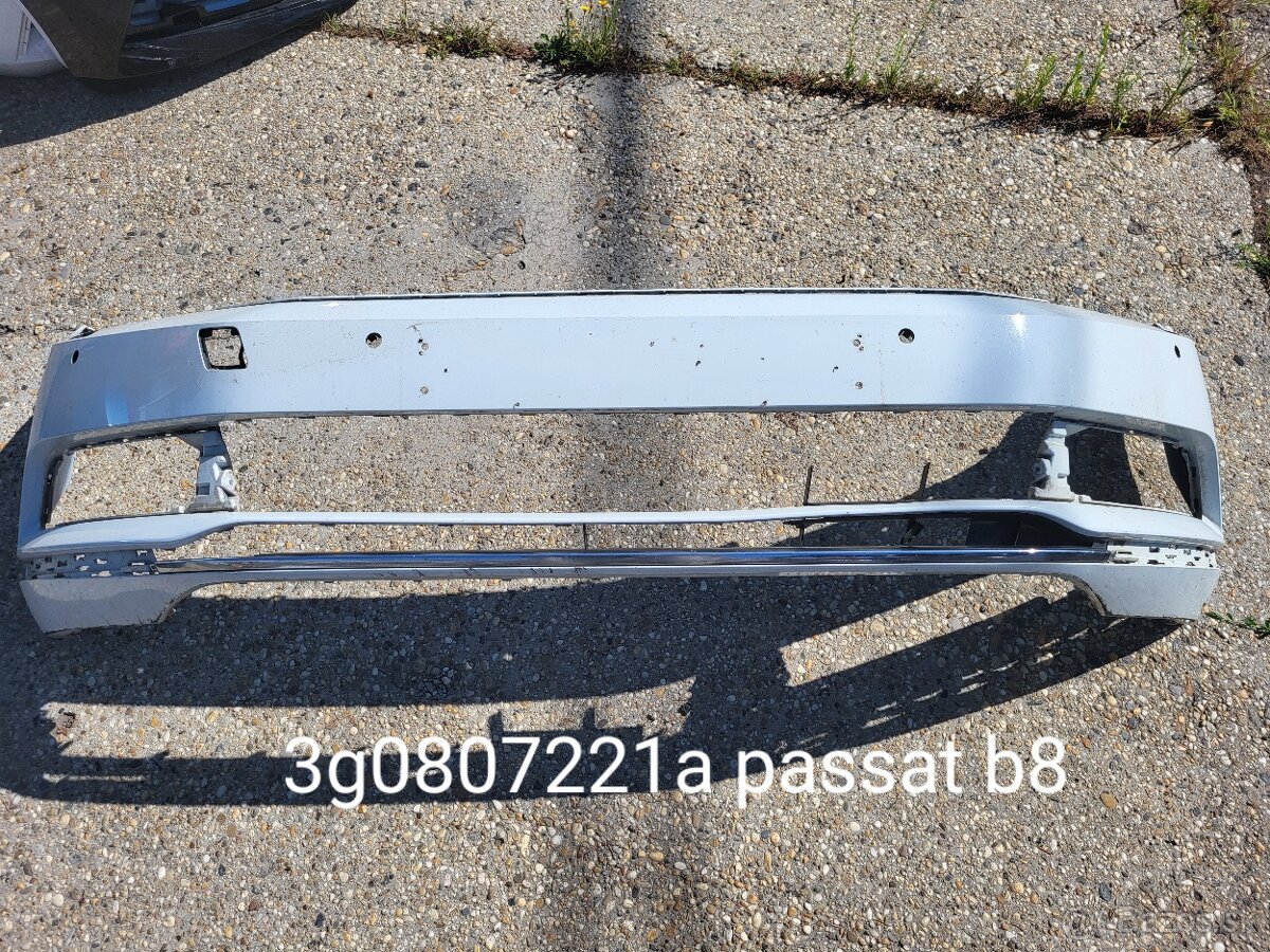 Volkswagen Passat B8 naraznik 3G0807221A -