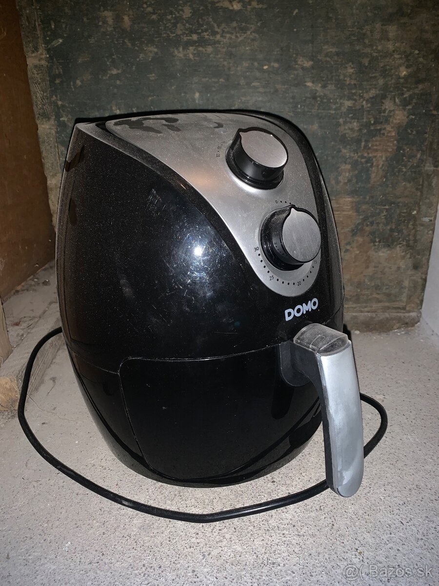 Teplovzdušná fritéza