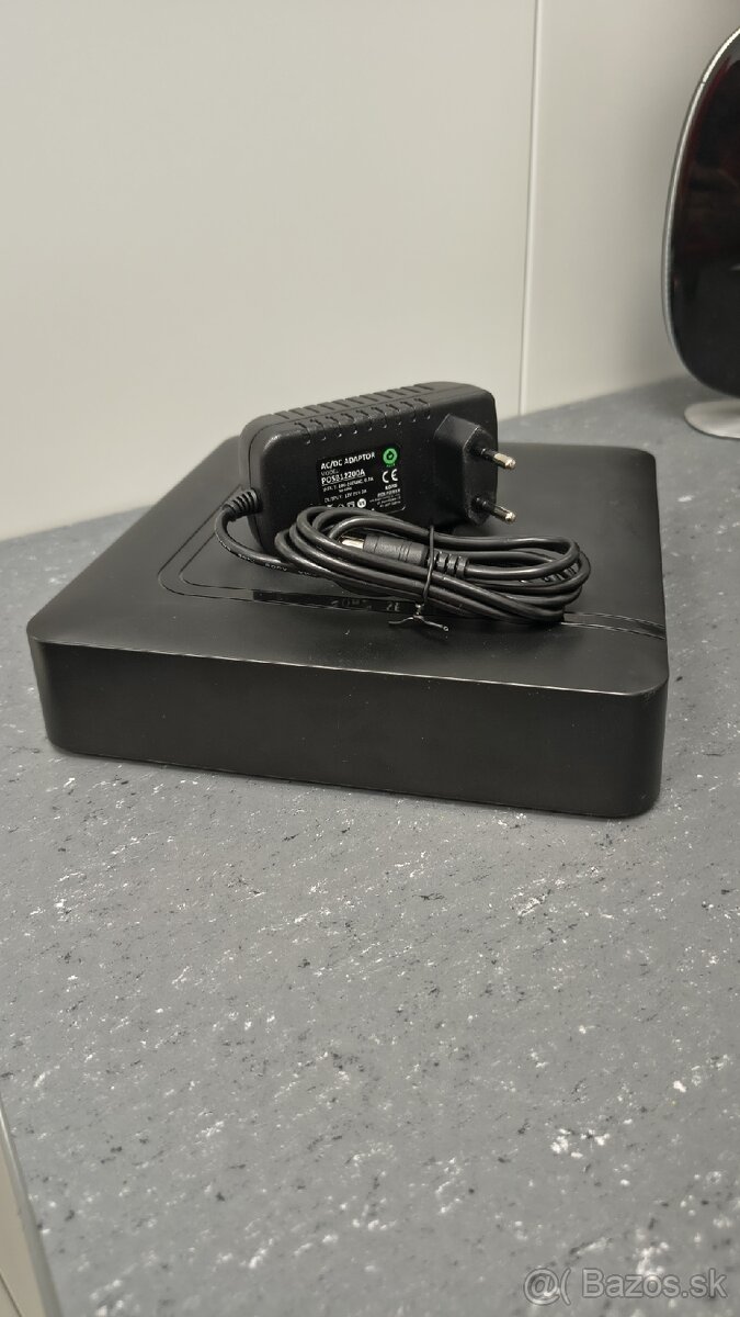 NVR zaznamnik na IP kamery + 500gb disk