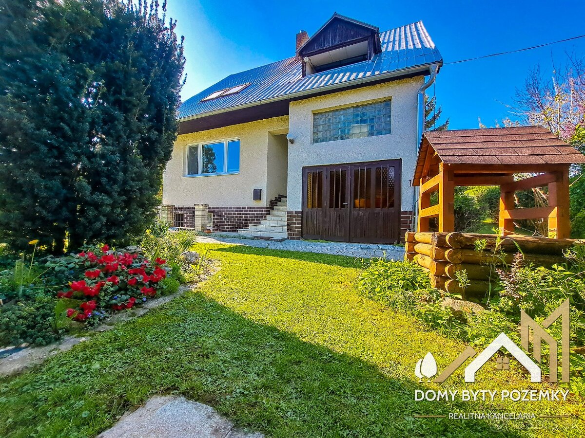 Rodinný dom vo veľmi peknom prostredí obce Senohrad