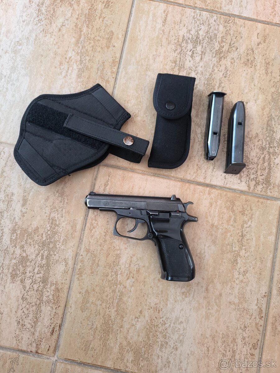 Cz 83