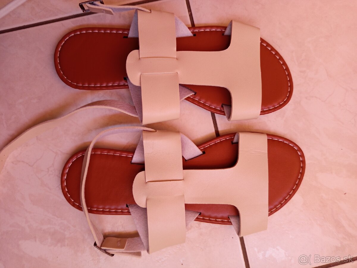 Dámske sandále