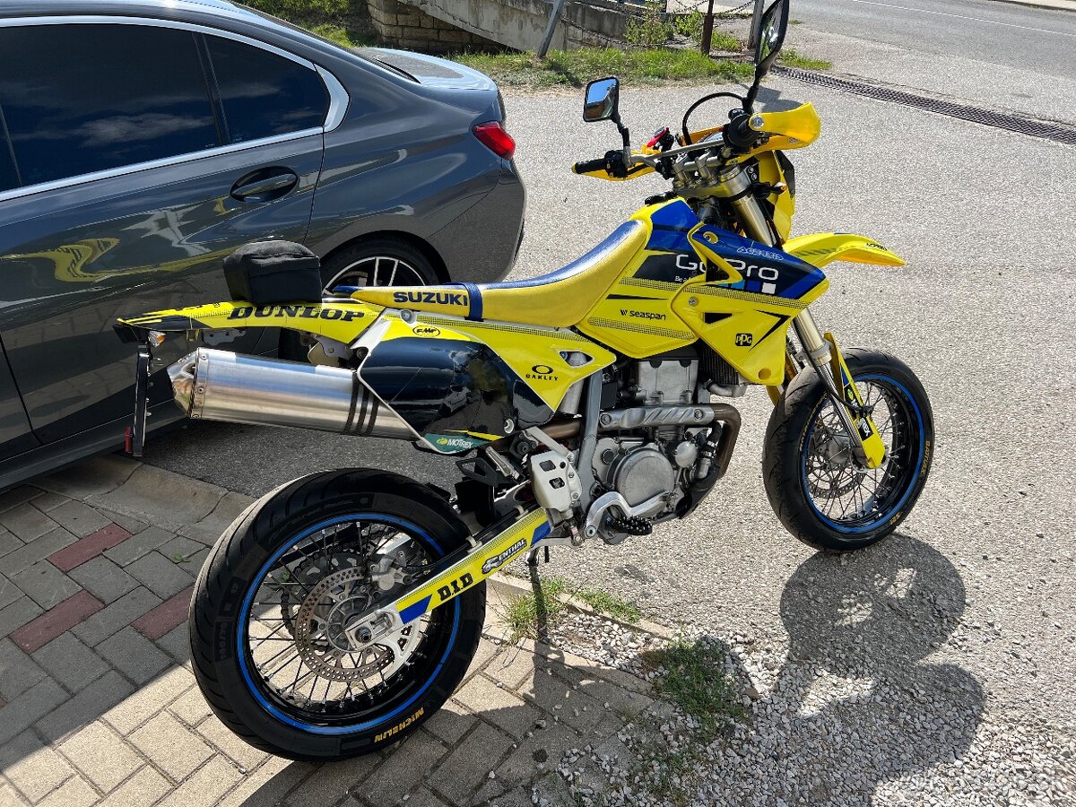 Suzuki DR-Z 400SM