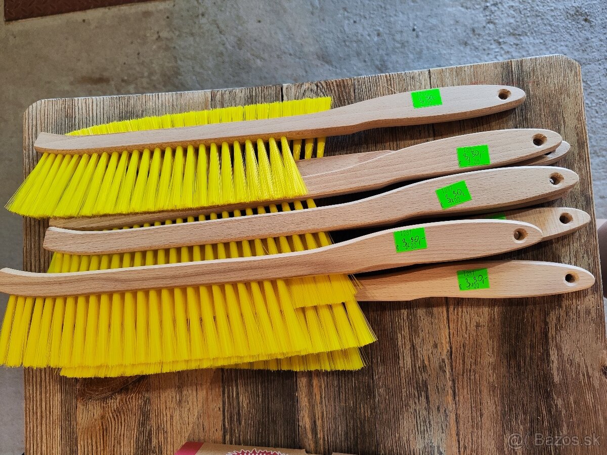 Dlhá metlička na včely – len za 3,30€