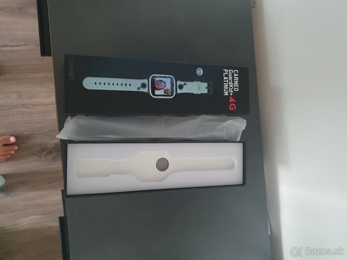 Smart hodinky Carneo GUARDKID+ 4G Platinum - modré