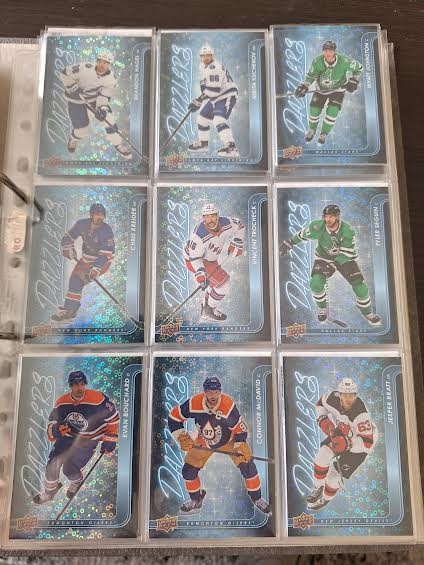 Hokejové kartičky insert dazzlers blue 2024/25