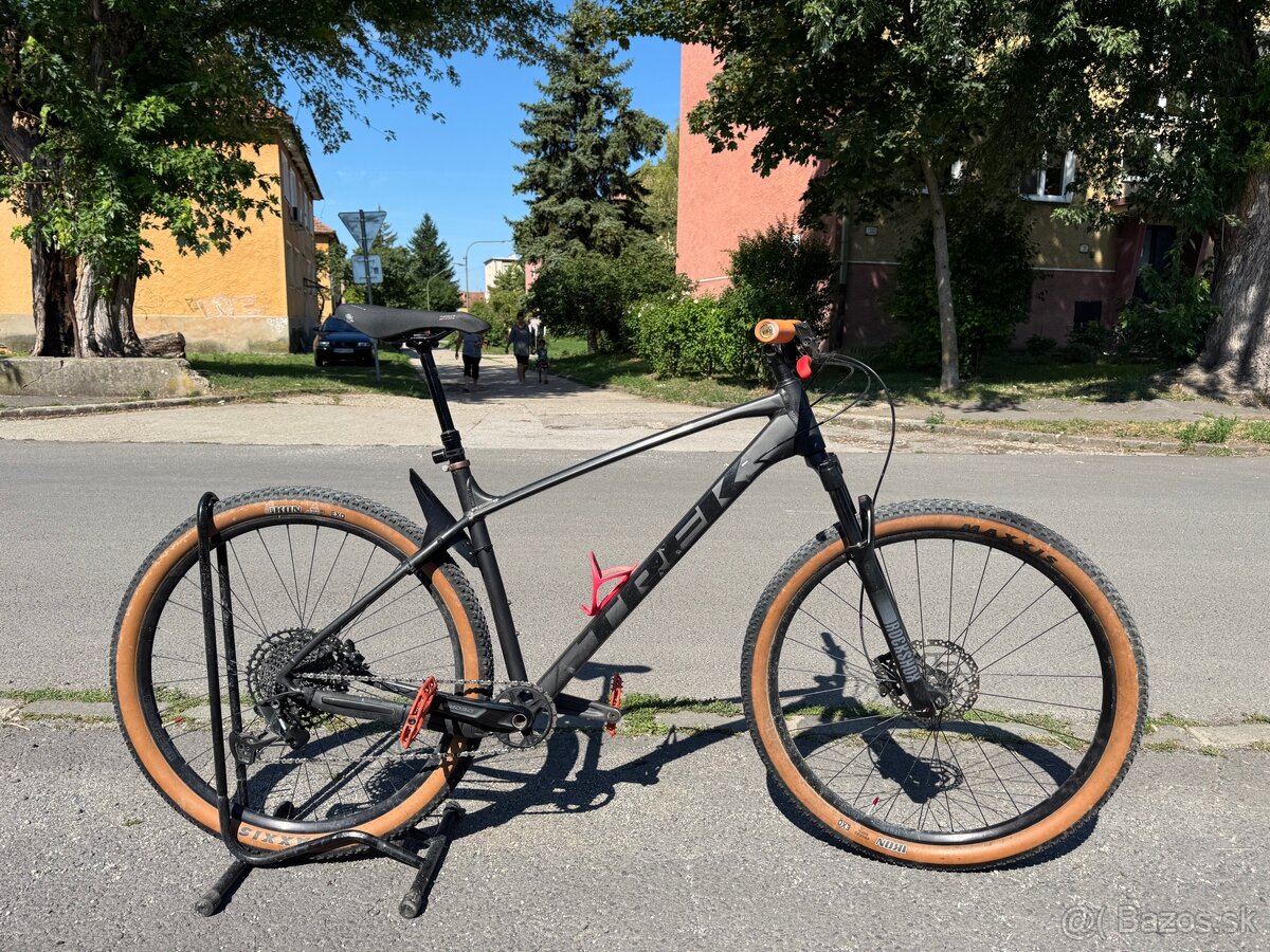 Predám Trek Marlin 8 2023 XL v zachovalom stave