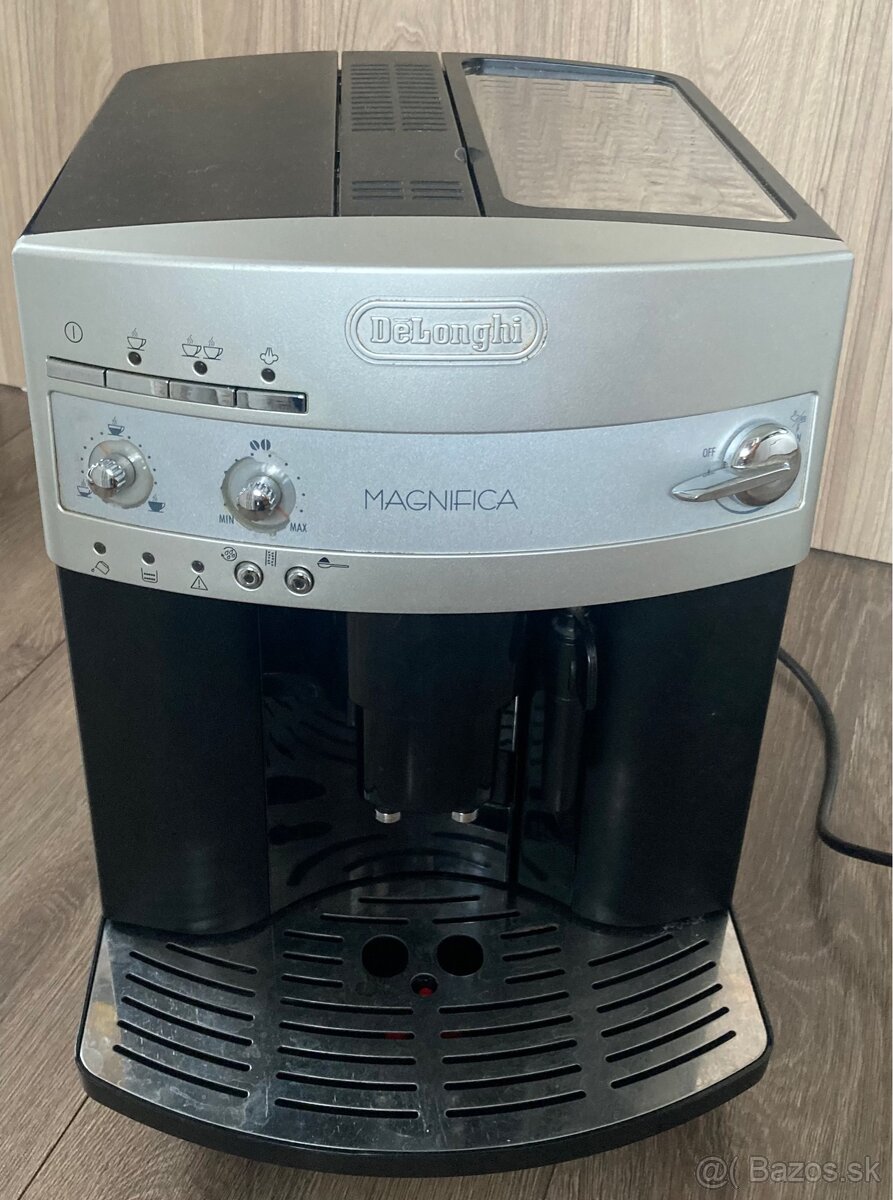 DeLonghi Magnifica