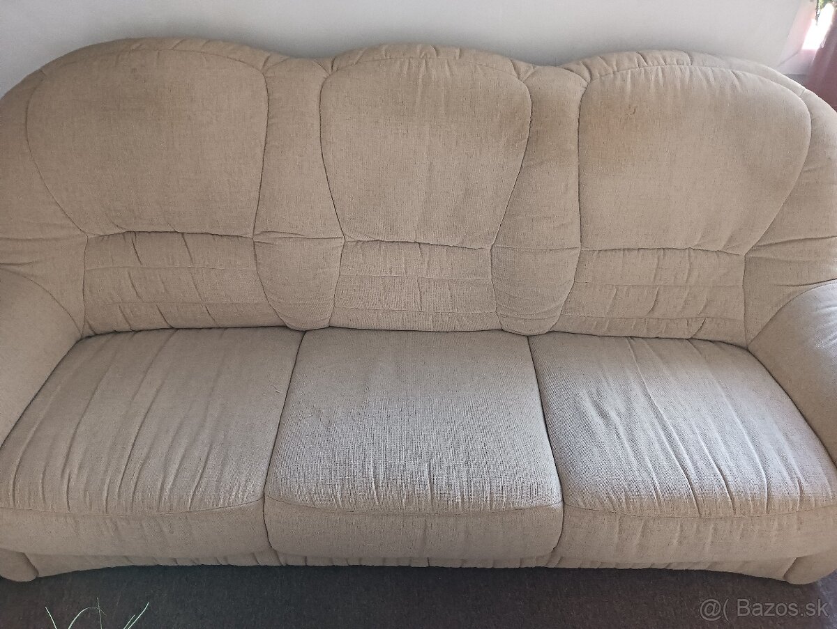 Darujem gauč za odvoz