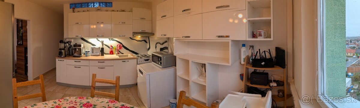 3-izbový byt 73,5 m² – Modra, 6. poschodie – 185 000 €