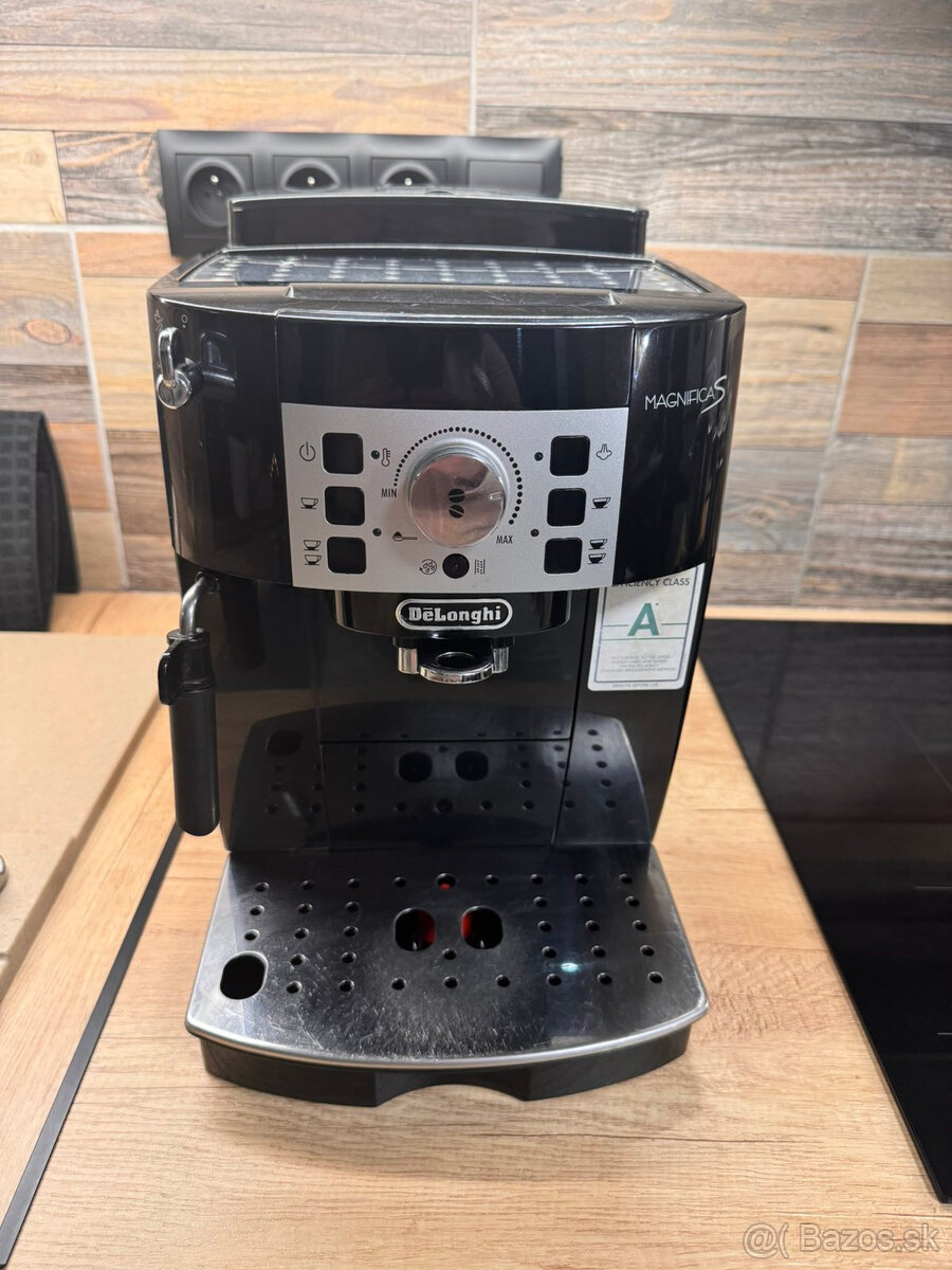 Delonghi Magnifica S