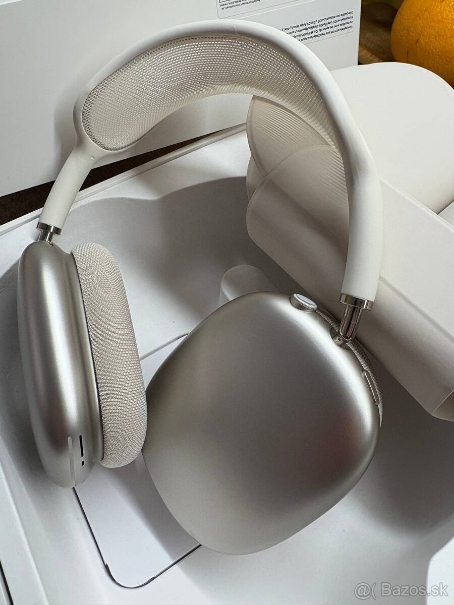 Apple AirPods Max Starlight