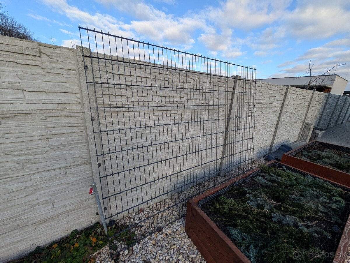 2 kusy 2D plot 205cm vyska