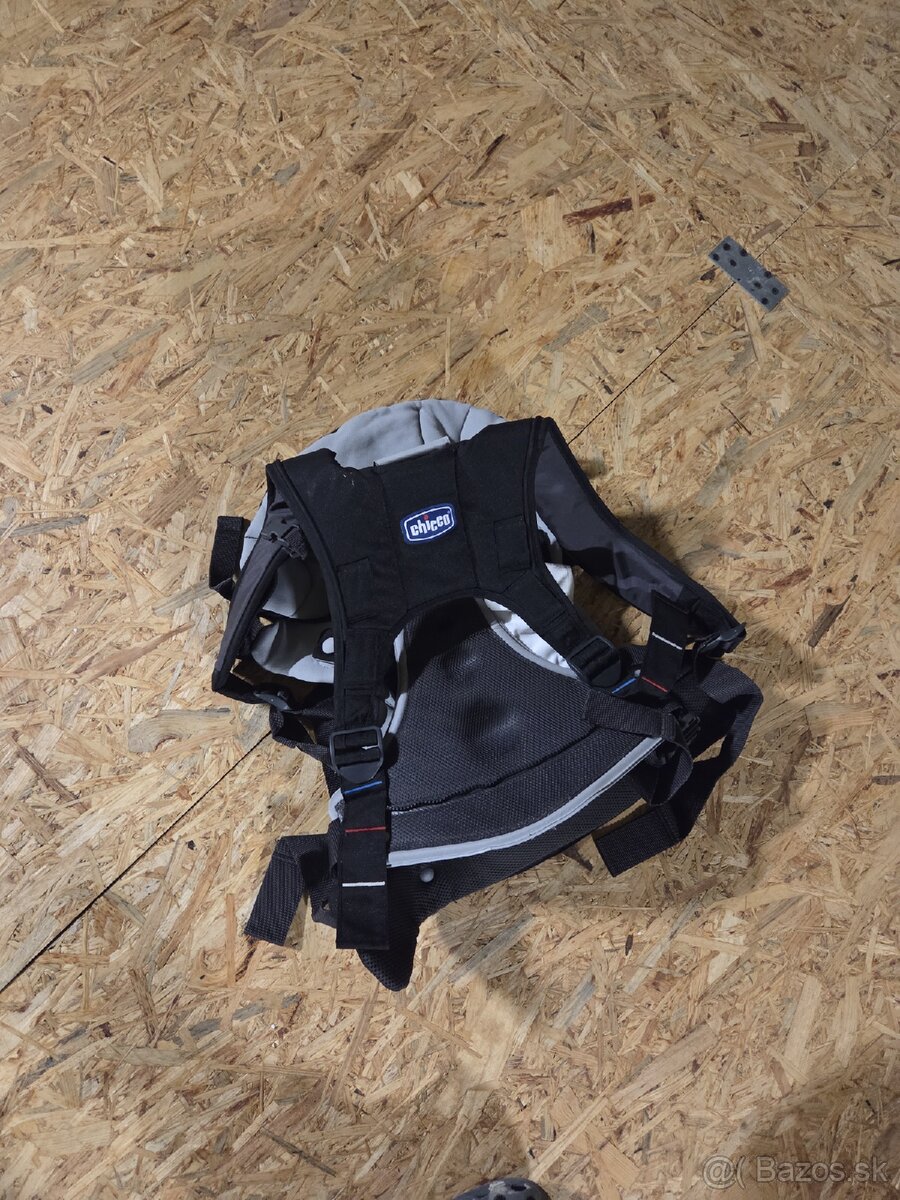 Chicco nosič