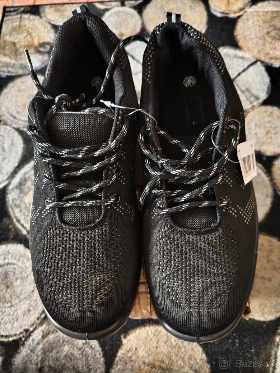 PRACOVNÁ OBUV 42, 43