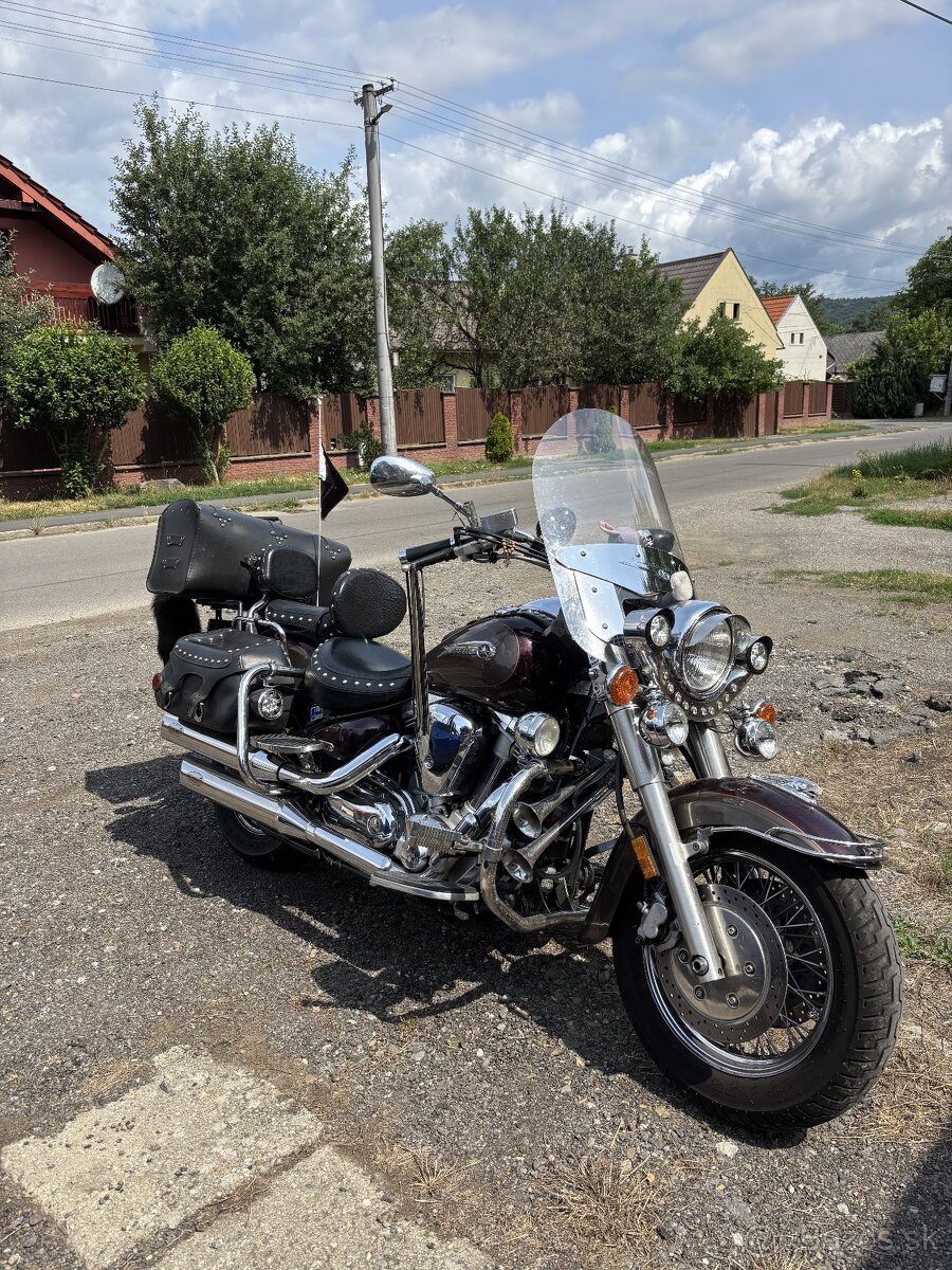 Yamaha XV1600 Road Star