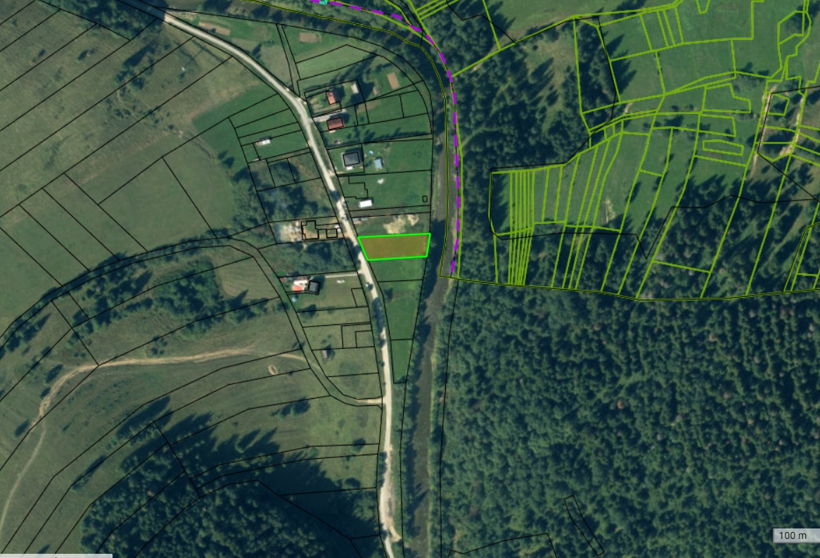 Pozemok na výstavbu rodinného domu - predaj