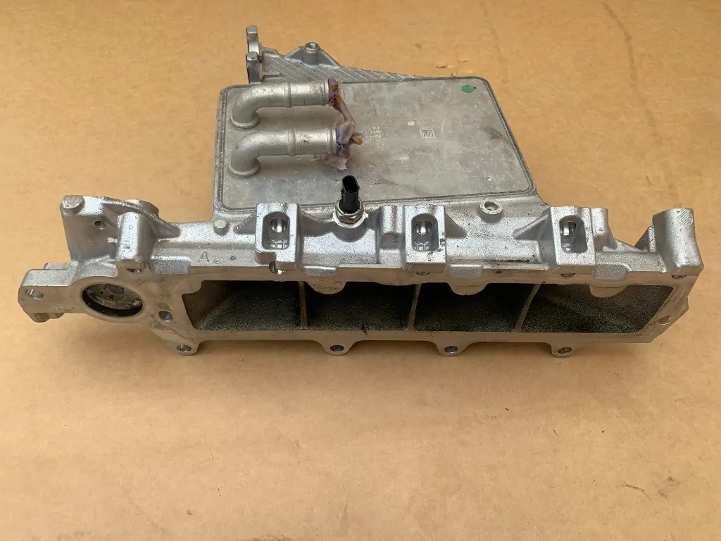 sacie potrubie 1.6TDI 2.0TDI Superb 3