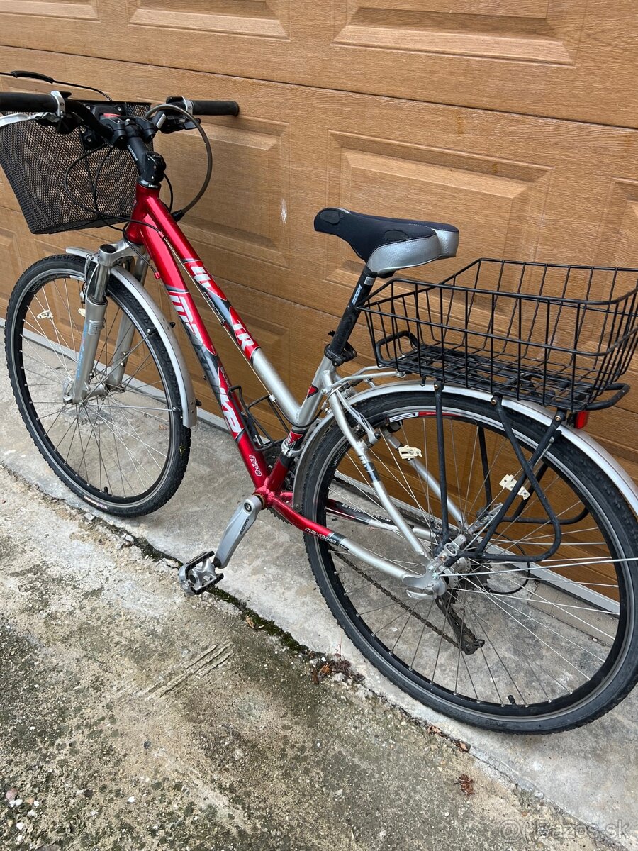 Cestný bicykel