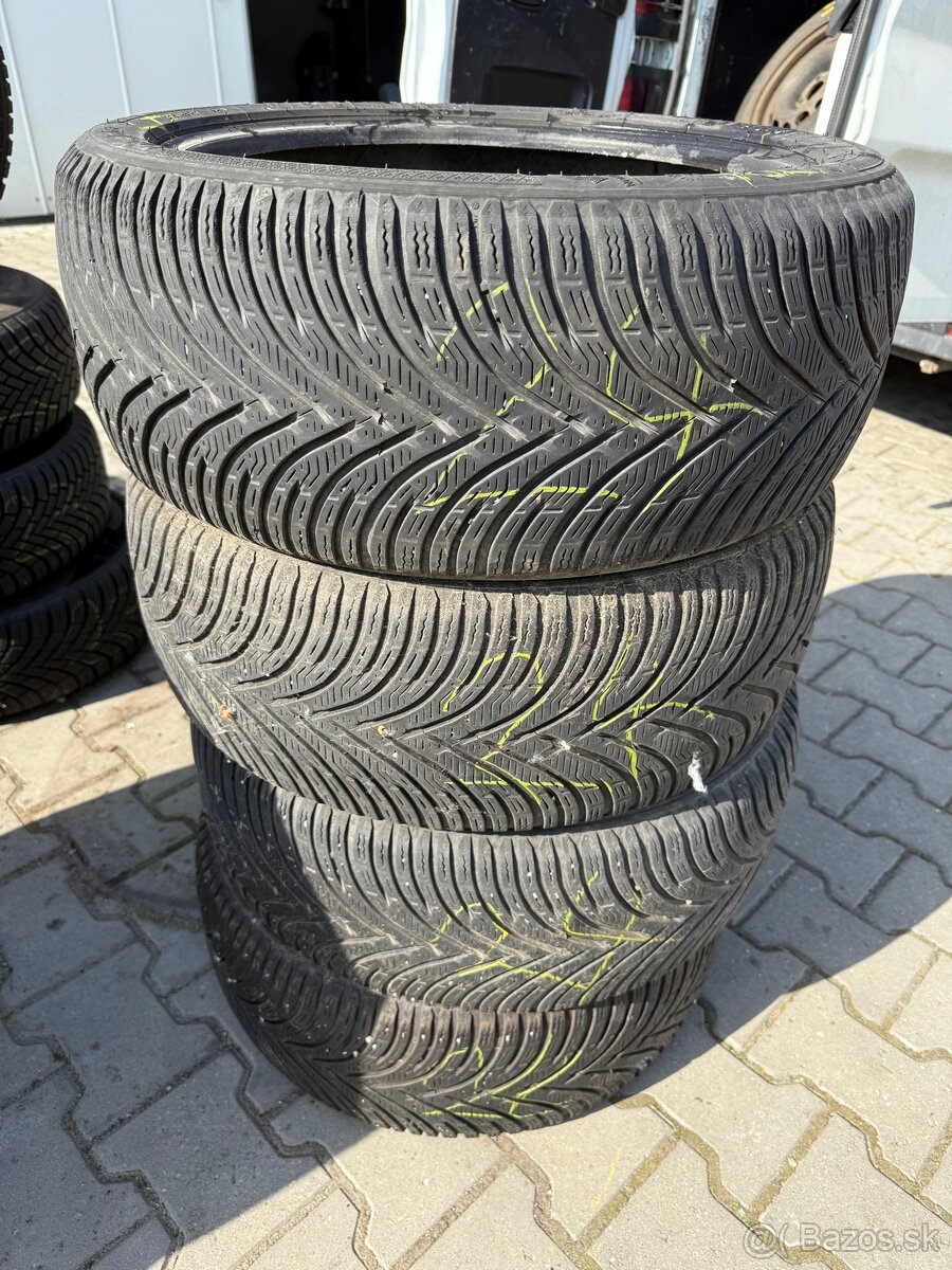 24. Zimne pneu 225/45 R17 94V rv 2019