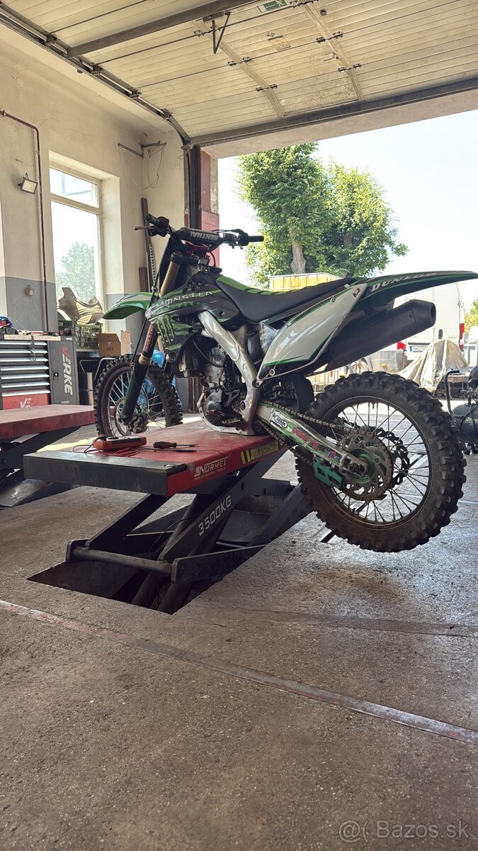 Kawasaki kxf 250 kx
