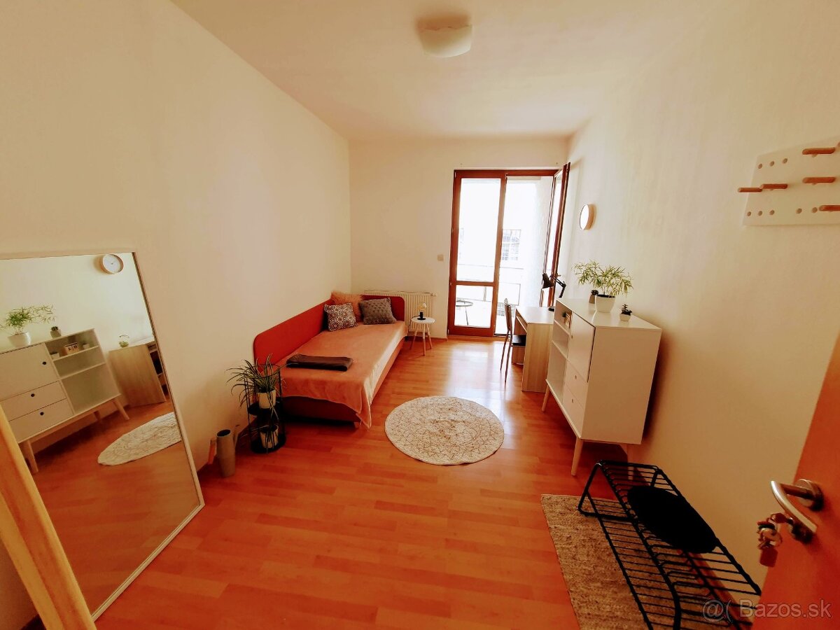 Amnis Student House_Studio31 s loggiou_OBSADENÉ