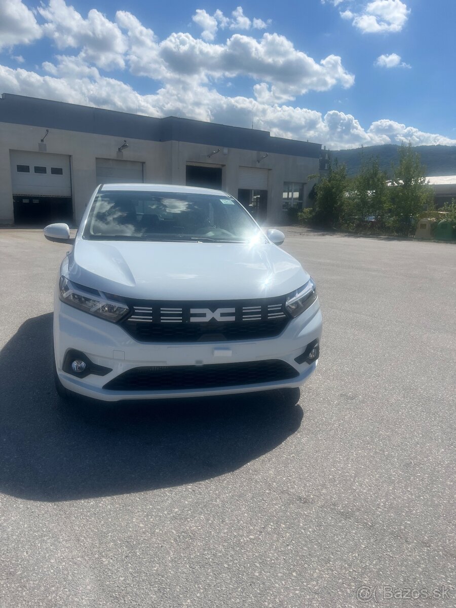 DACIA SANDERO Expression Eco-G 100