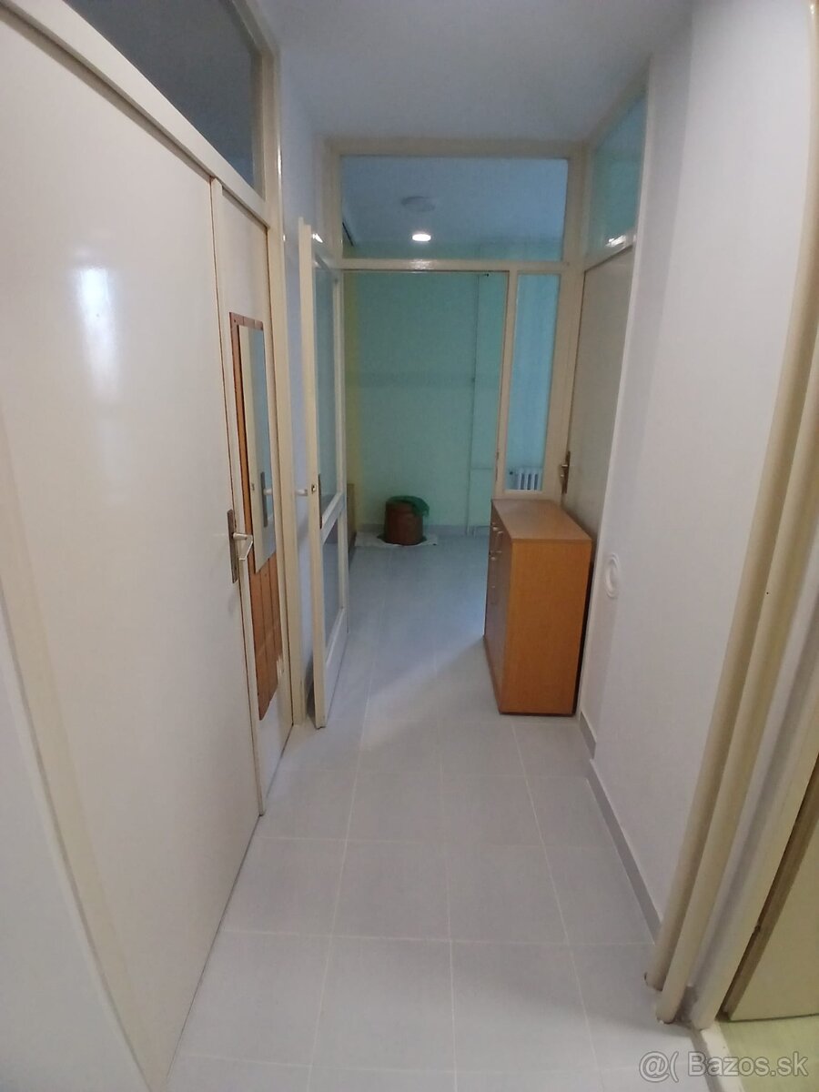 Kompletná rekonštrukcia byt, Srbsko, Pančevo