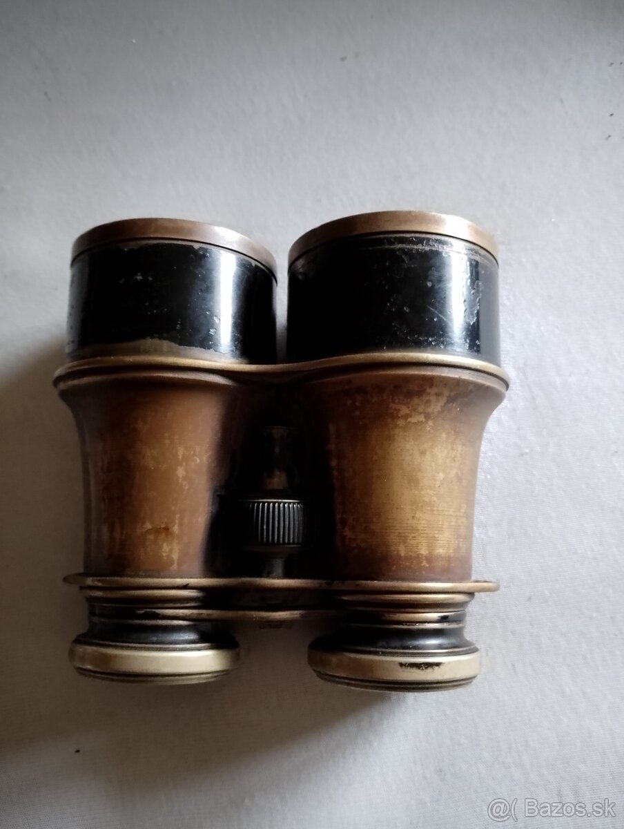 Divadelný ďalekohľad