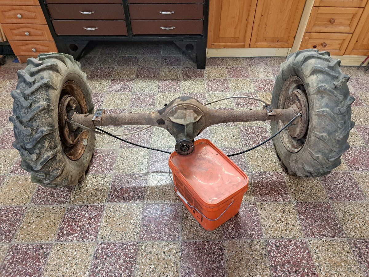 Predám zadnú nápravu