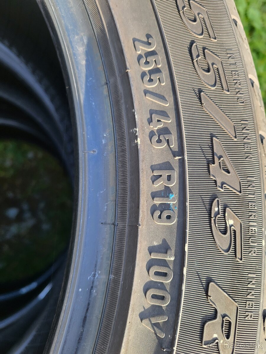 Letne 255/45 r19 pirelli scorpion